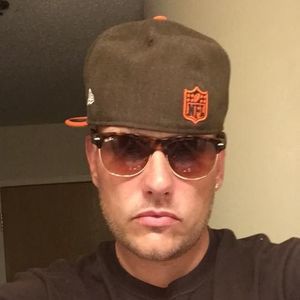 Meet your Posher, Todd